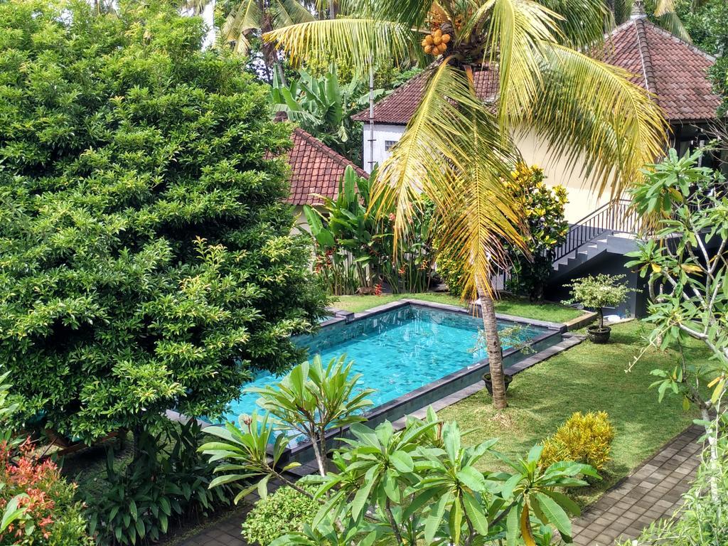 Nyoman Sandi Guest House Ubud Buitenkant foto