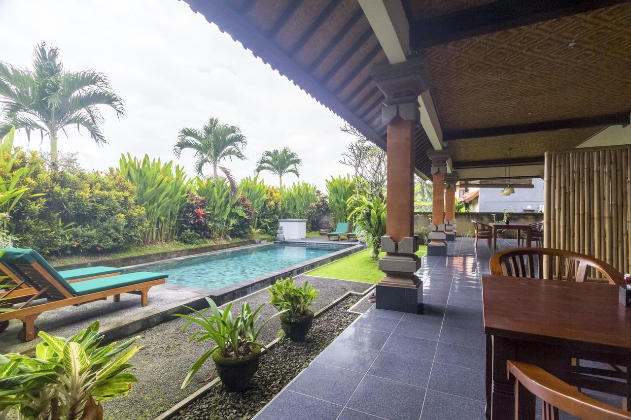 Nyoman Sandi Guest House Ubud Buitenkant foto