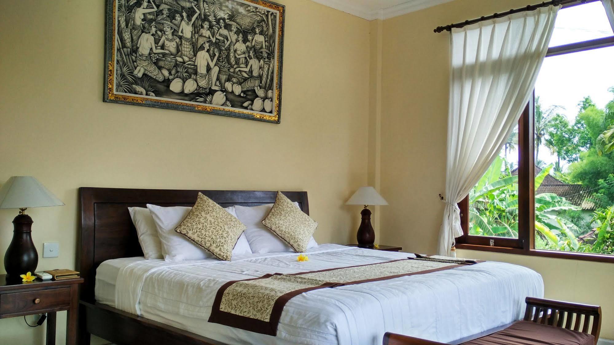 Nyoman Sandi Guest House Ubud Buitenkant foto