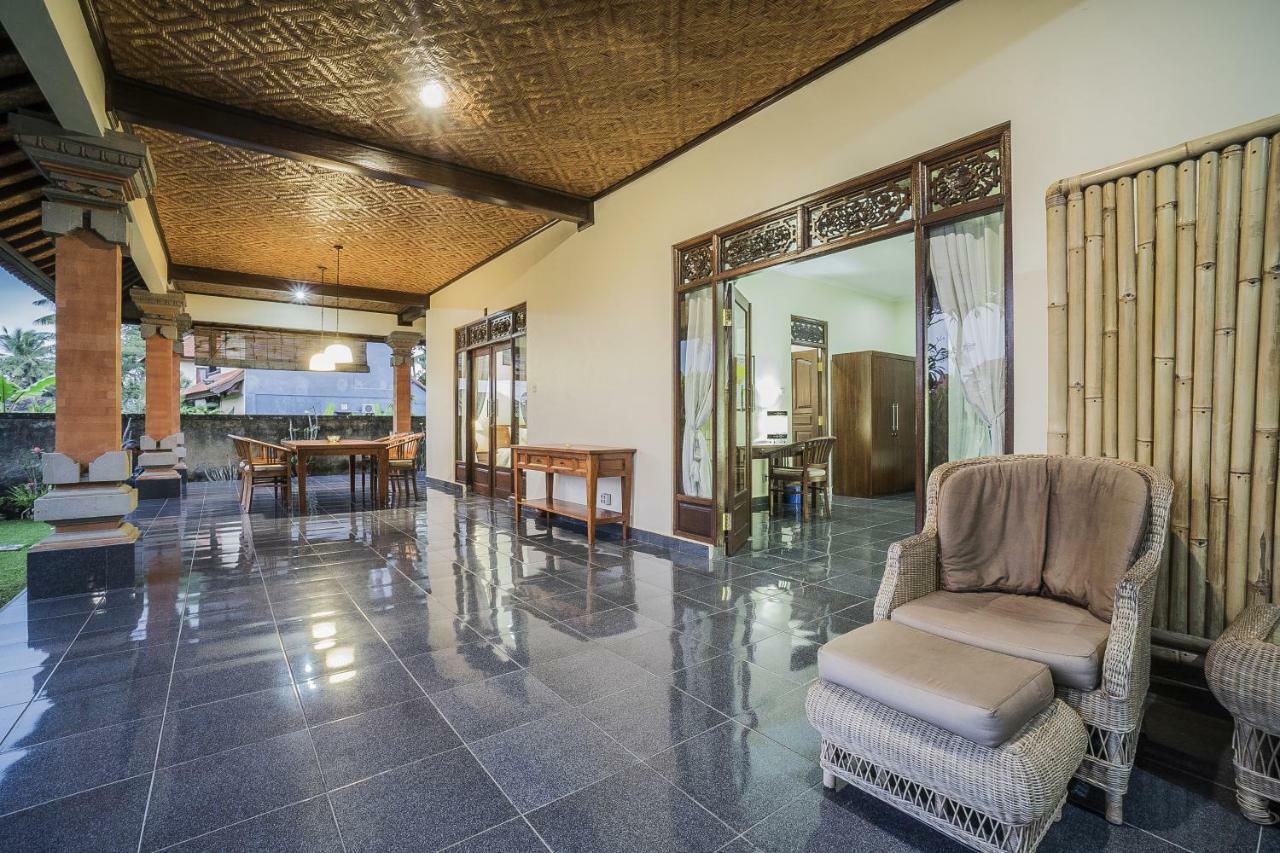 Nyoman Sandi Guest House Ubud Buitenkant foto