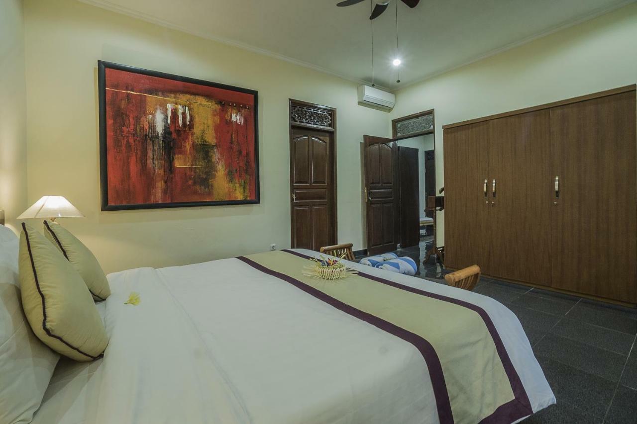 Nyoman Sandi Guest House Ubud Buitenkant foto