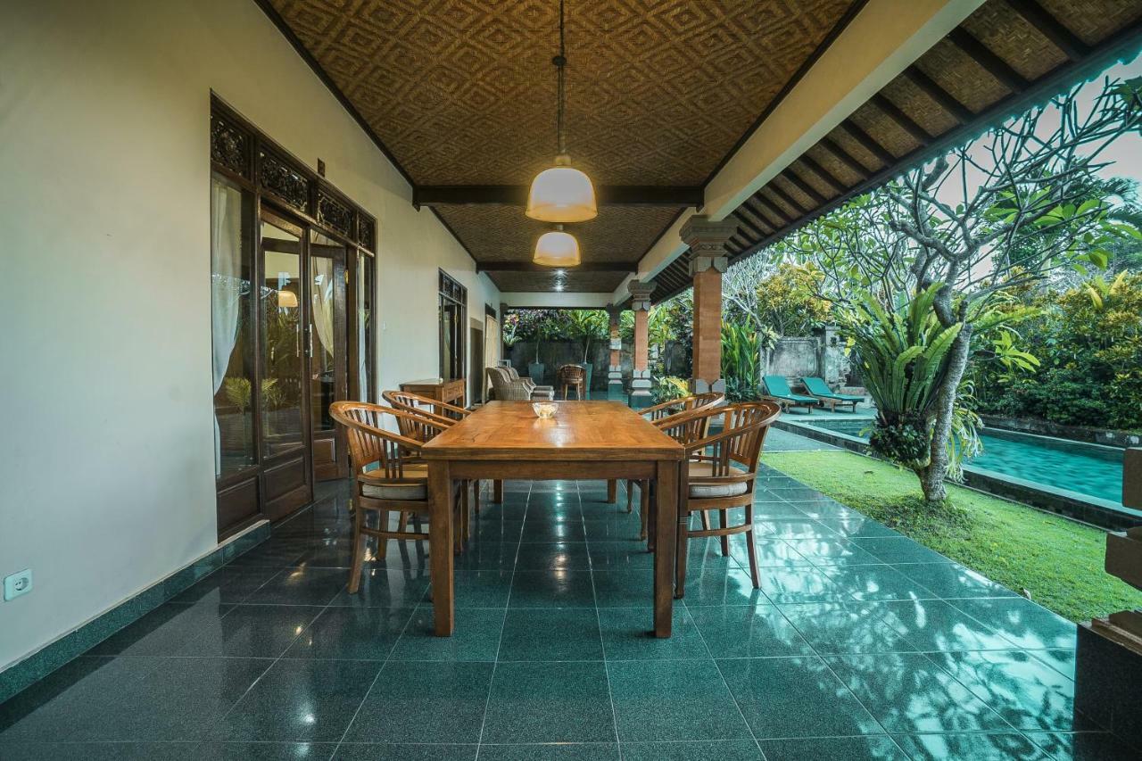 Nyoman Sandi Guest House Ubud Buitenkant foto